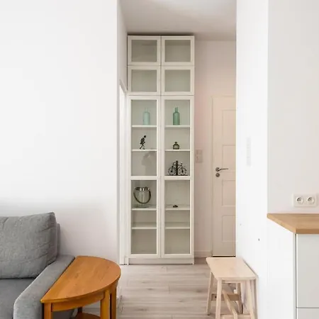 Apartment Ingenious Wilanow Oasis By Bookinghost Warschau
